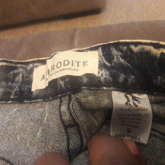 Jeans - Picture 4 of 4